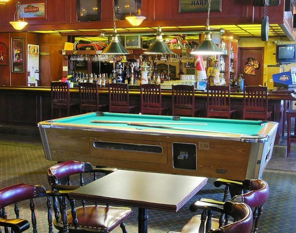 Tropical Inn - North Battleford Buitenkant foto